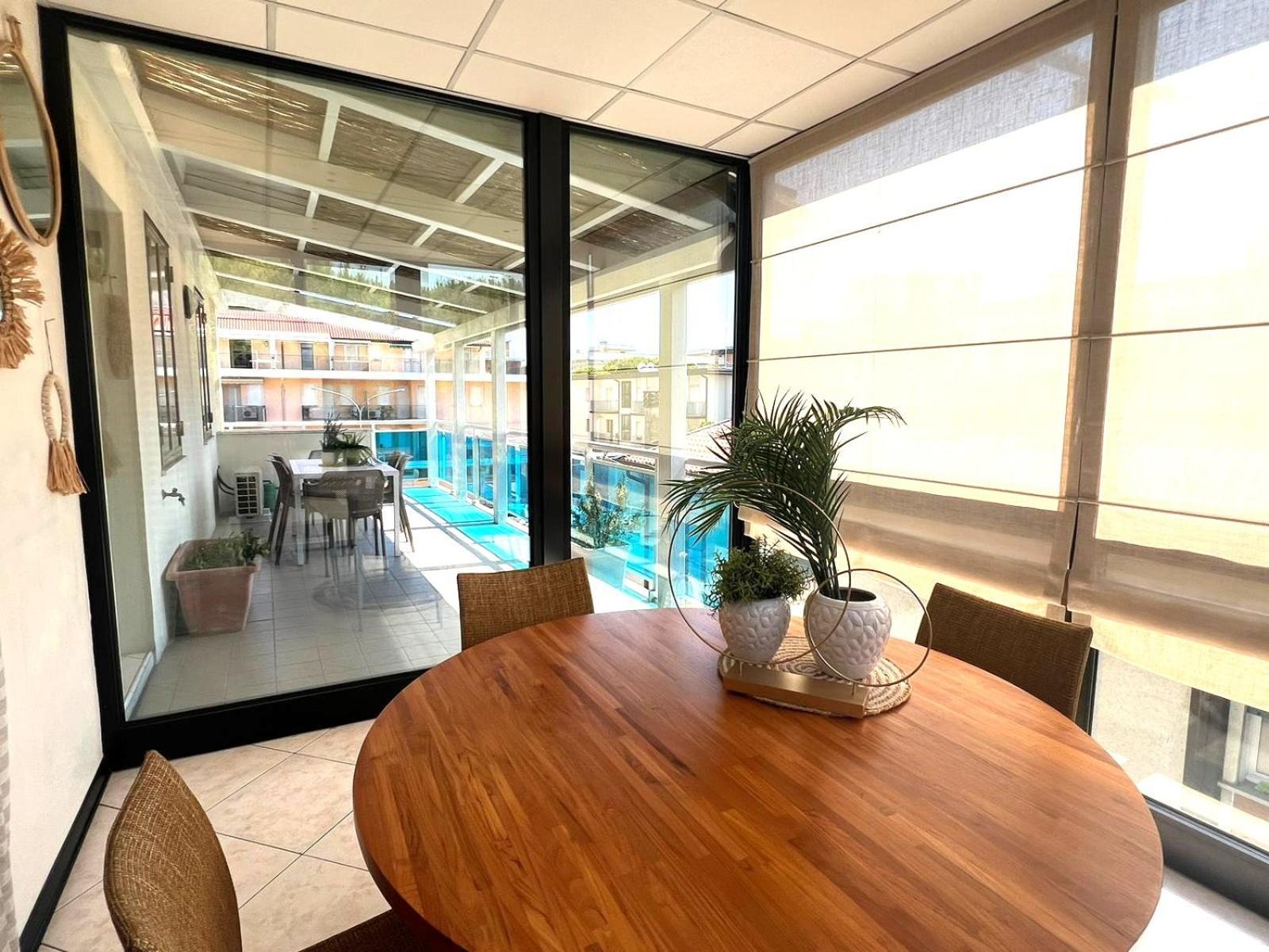 Appartamenti Casa De Lazzari - Piazza Brescia - Adria Holiday Jesolo - Family Apartments Exteriör bild